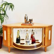 Cabinet de bar vintage « speakeasy »