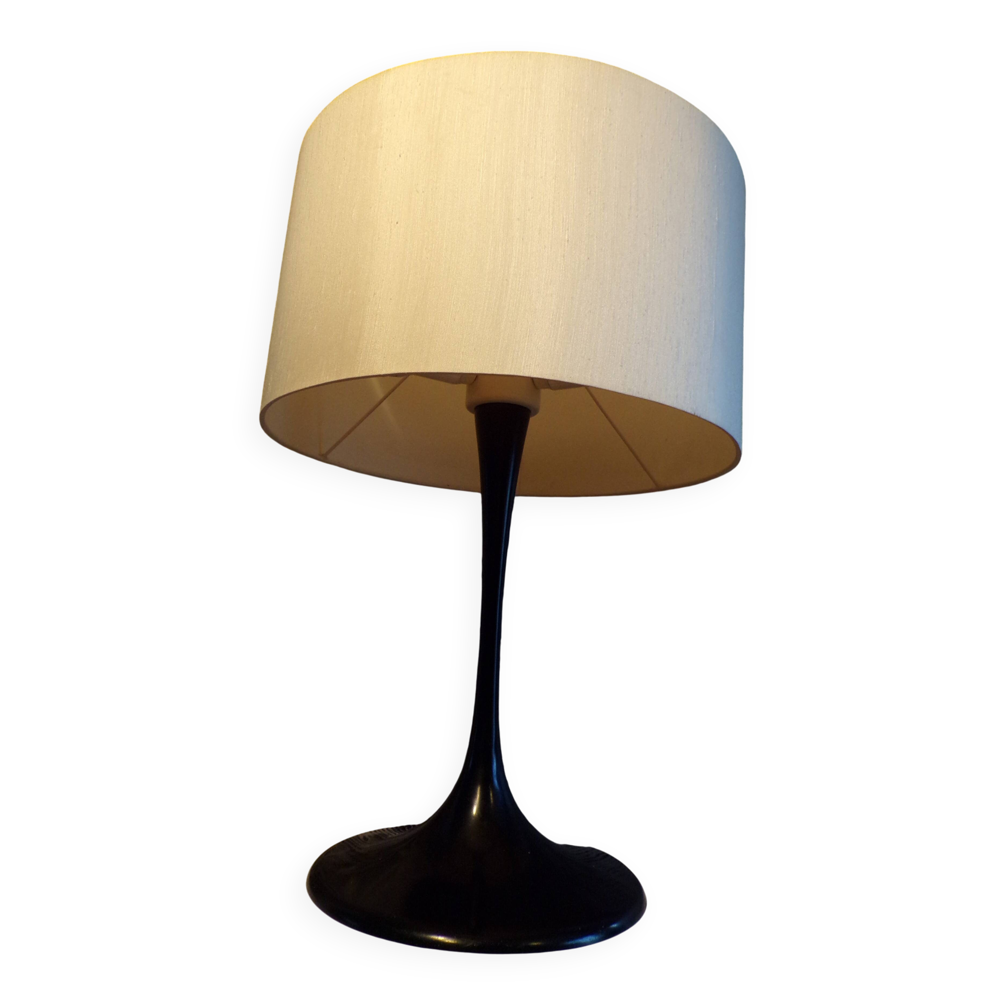 Tulip Floor Lamp by Eva René Nele