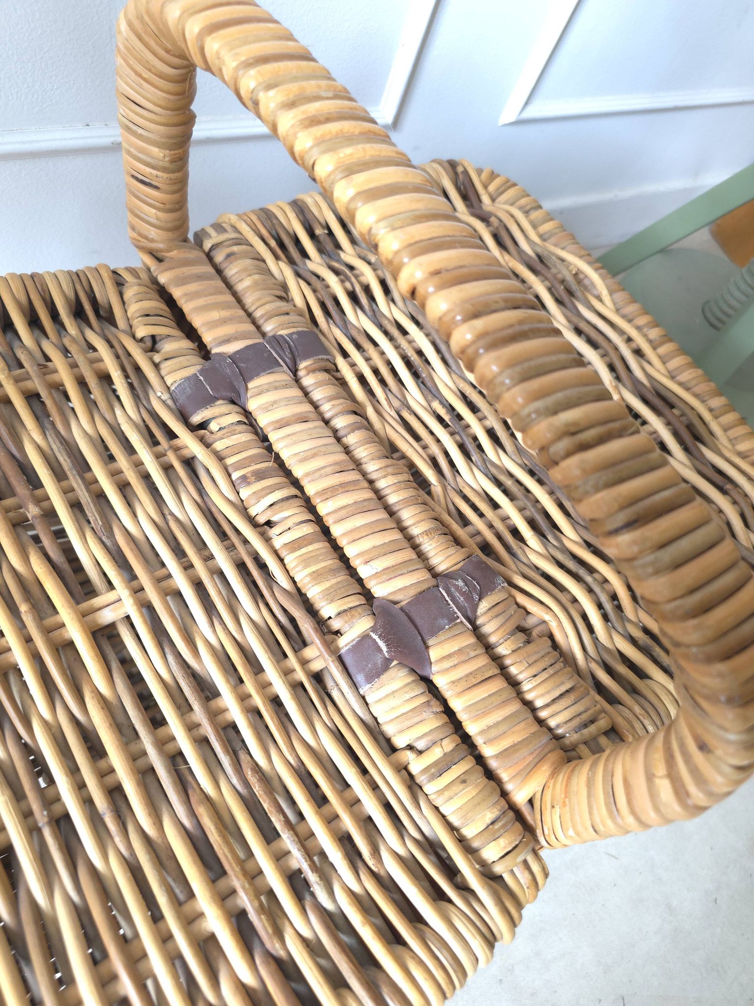 Picnic basket