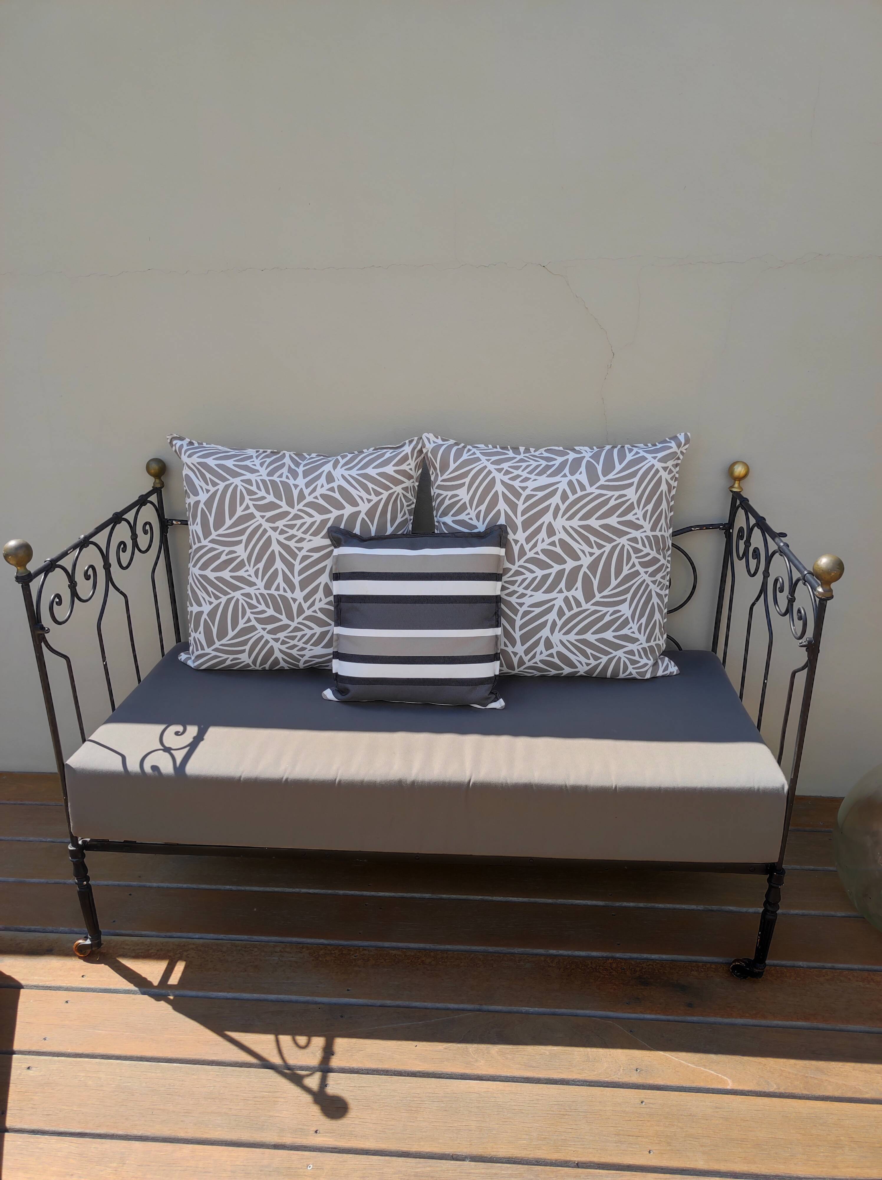 Wrought iron bed bench