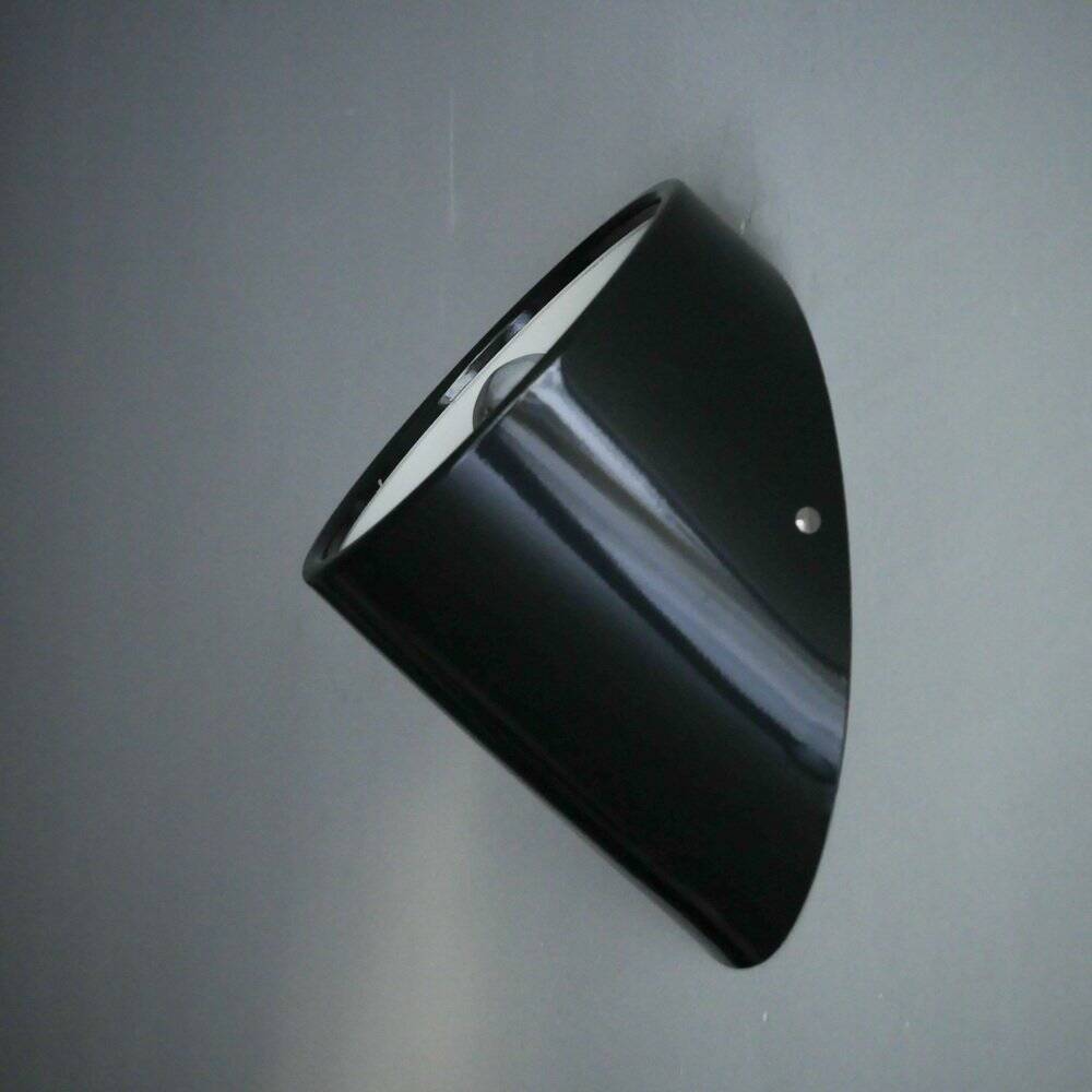 Model 235 wall light by Cini Boeri for Arteluce, Italy, 1970s.