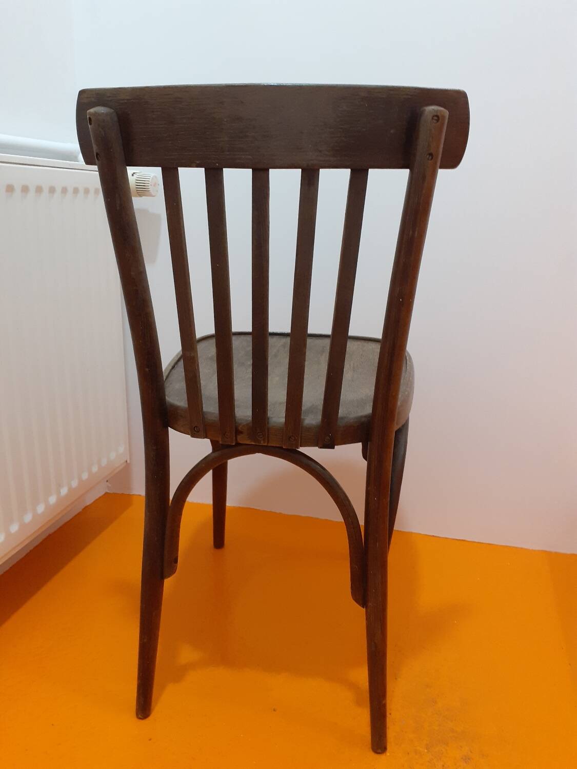 Bistro chair