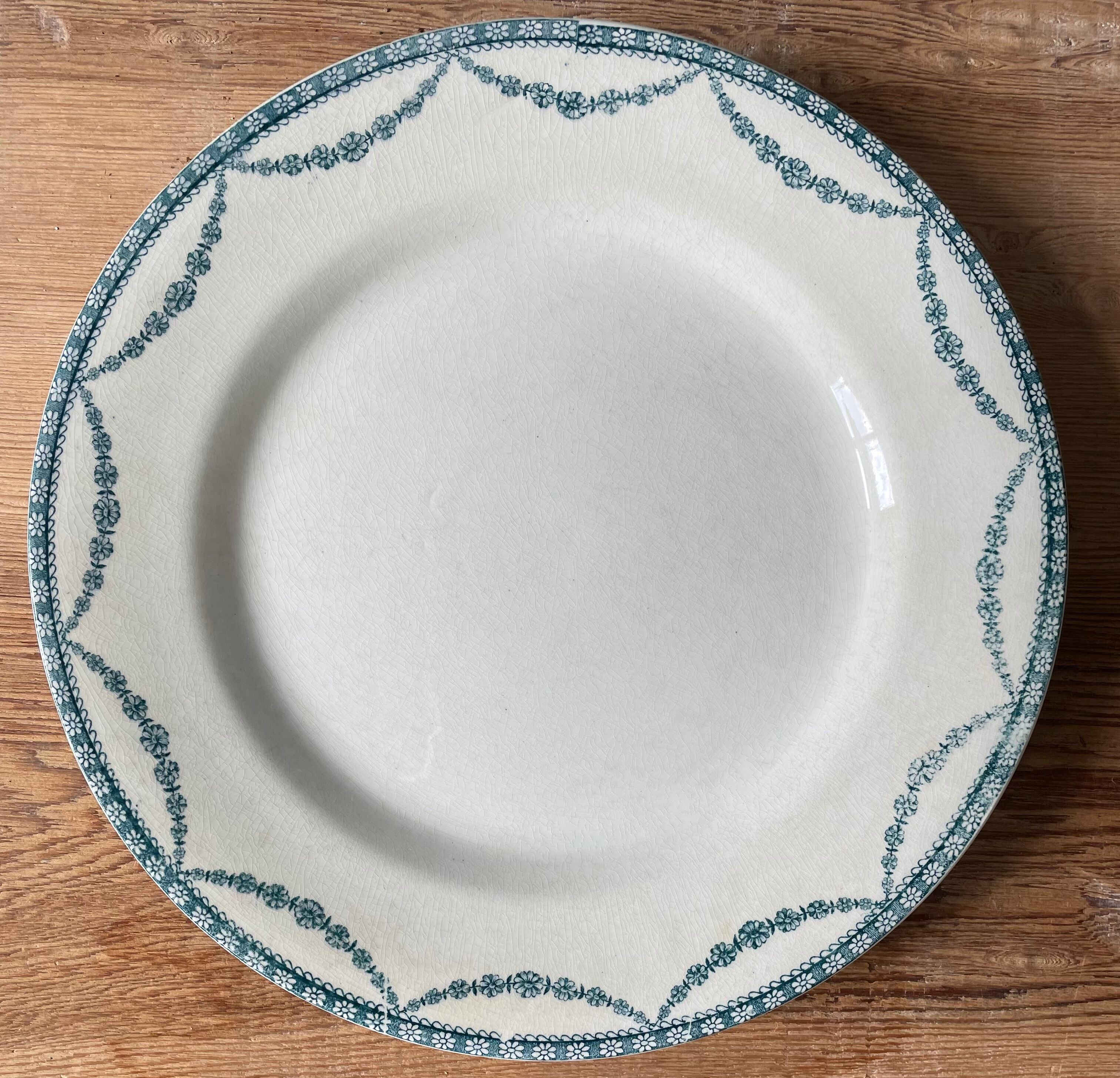 Set of 2 flat plates Terre de Fer, collection "Vincennes" Salins