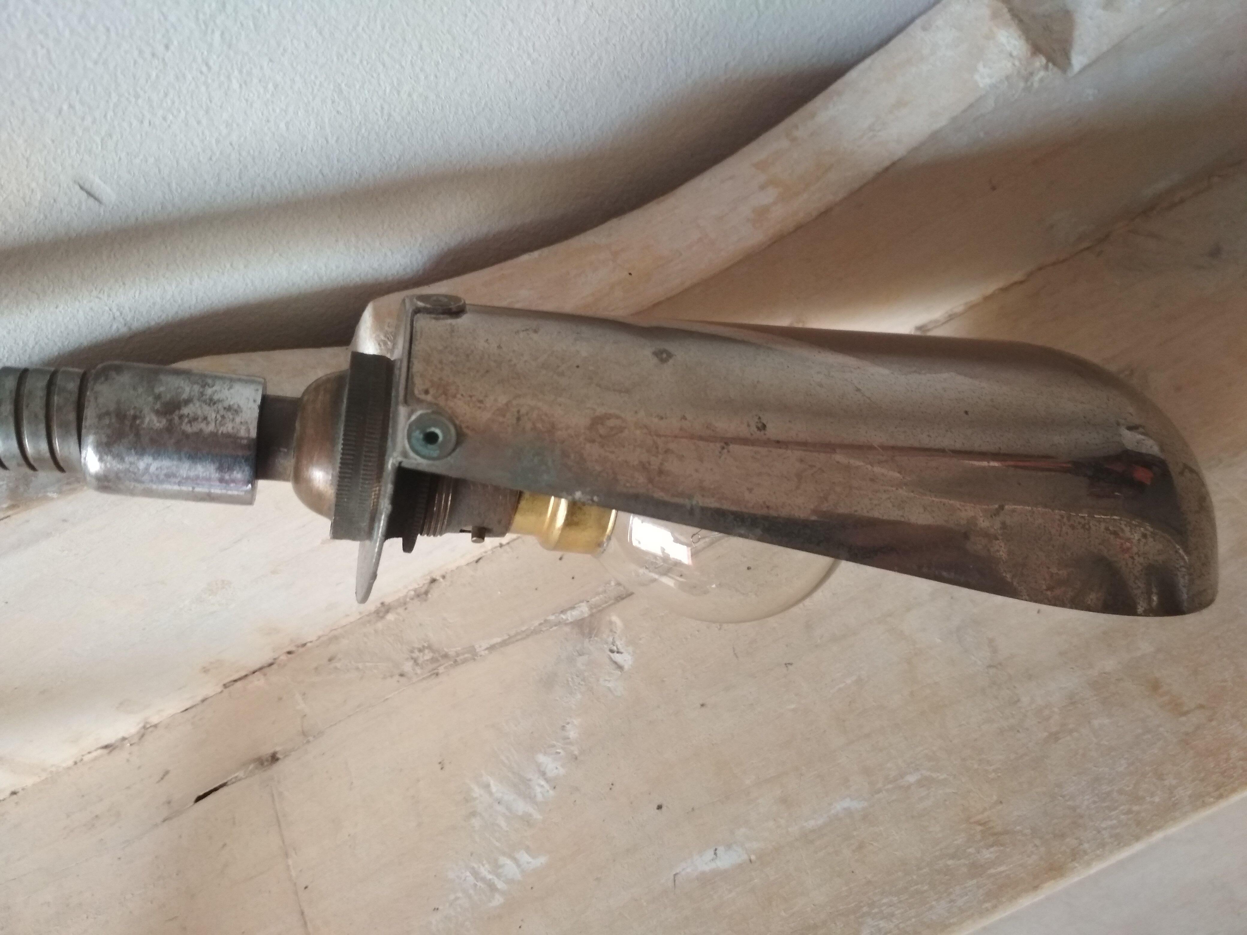 Industrial wall lamp office - flexible rod