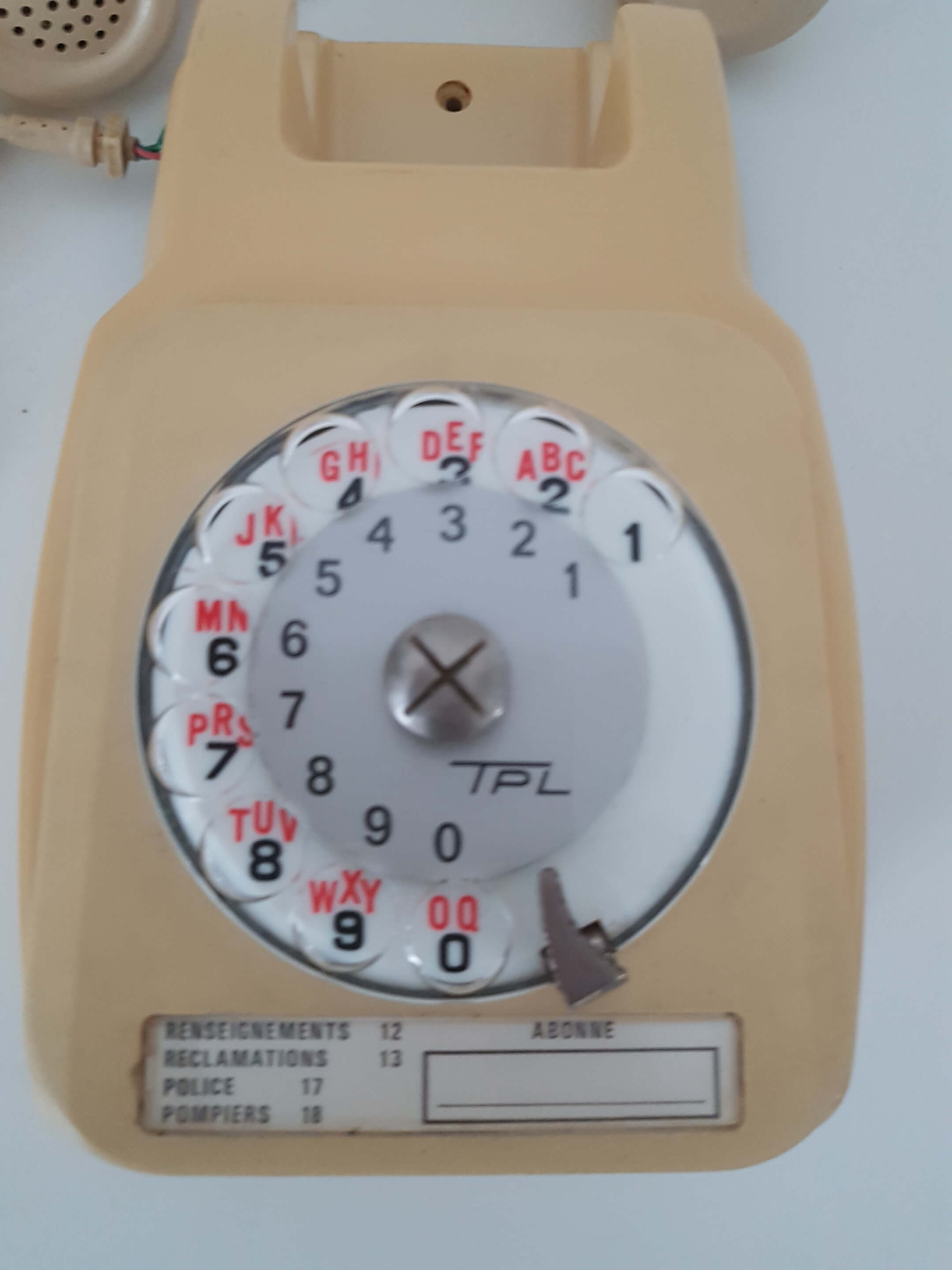 Vintage 80s wall phone