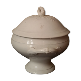 Soupière en faïence blanche XIXème
