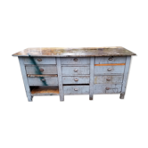 Furniture with 11 drawers