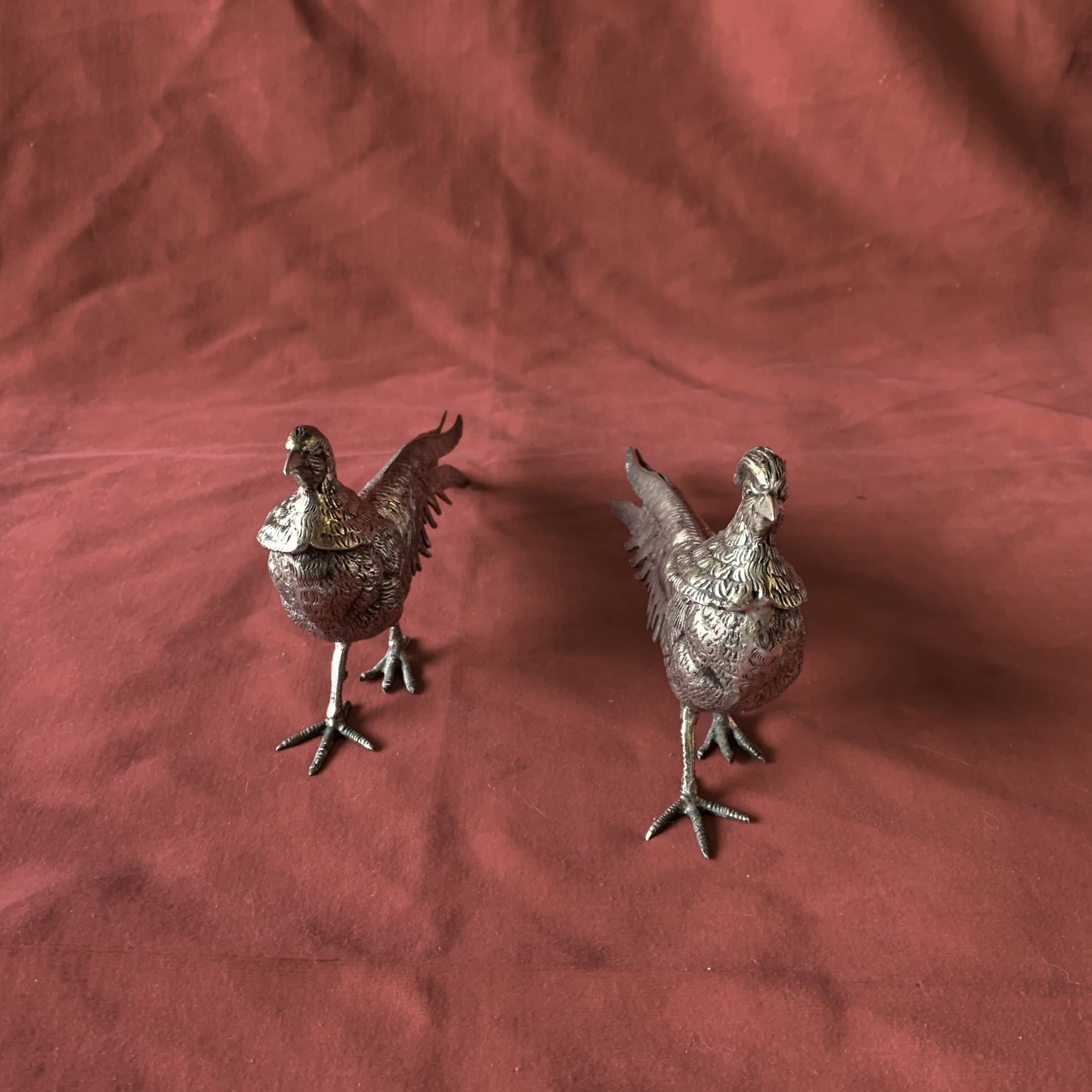Couple de faisans décoratifs en métal argenté