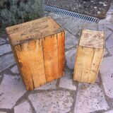 Lot 2 wooden crates