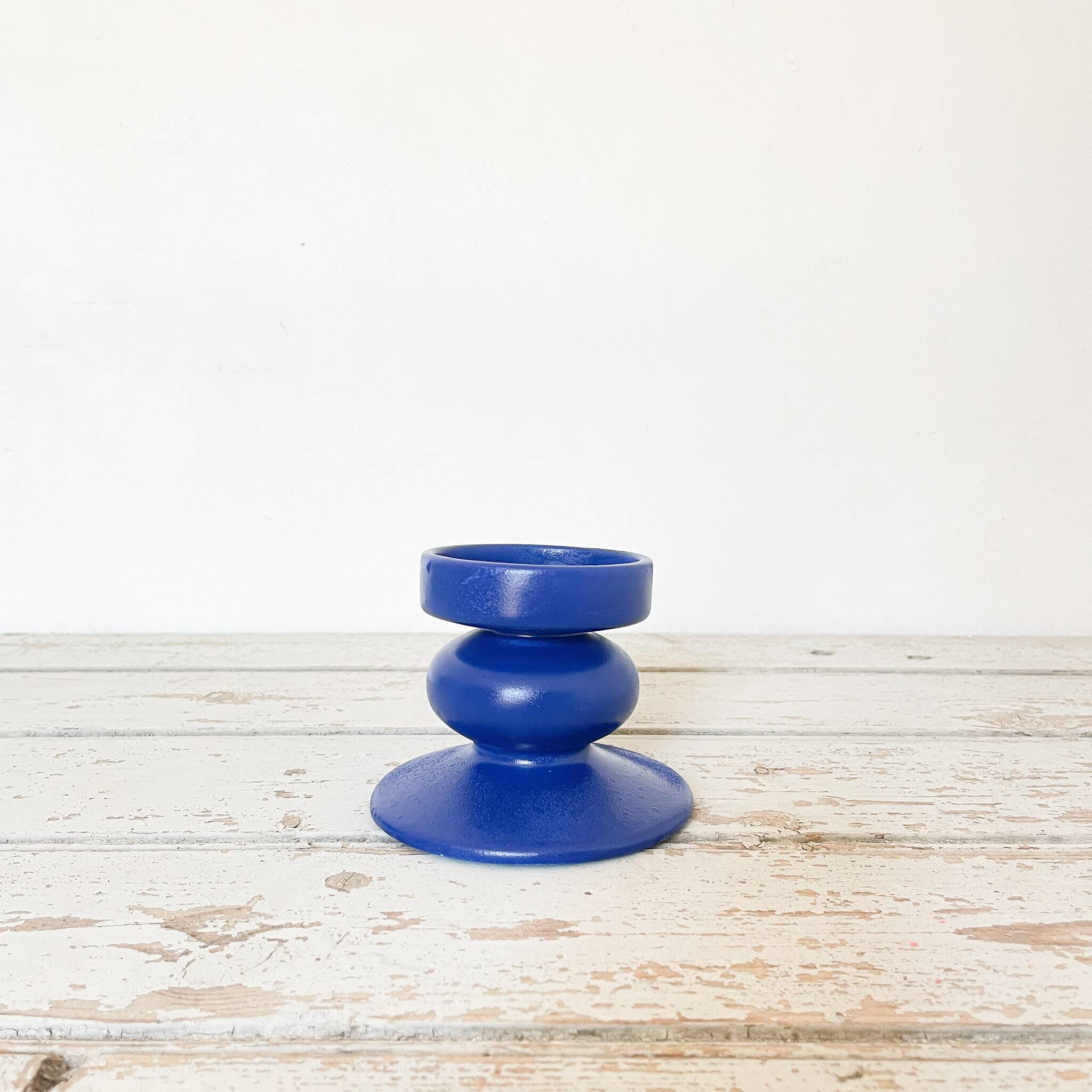 photo blue ceramic candle holder