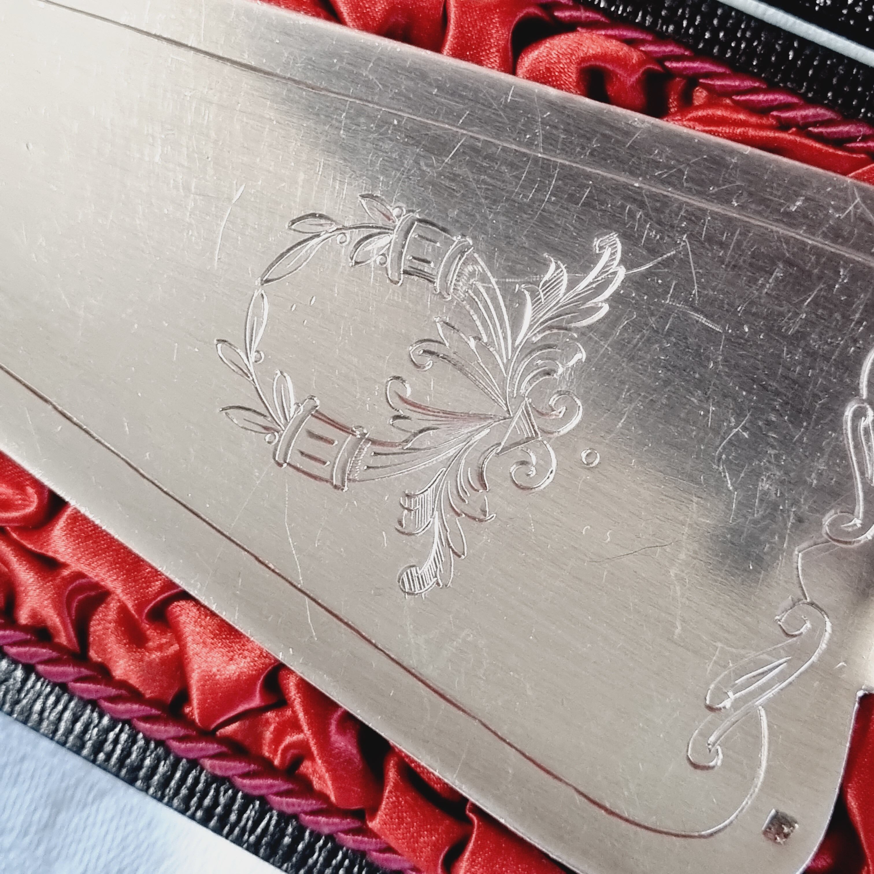 Boulenger pie shovel