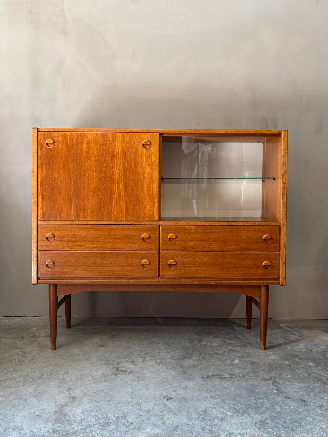 Vintage teak sideboard - mid-century Scandinavian style