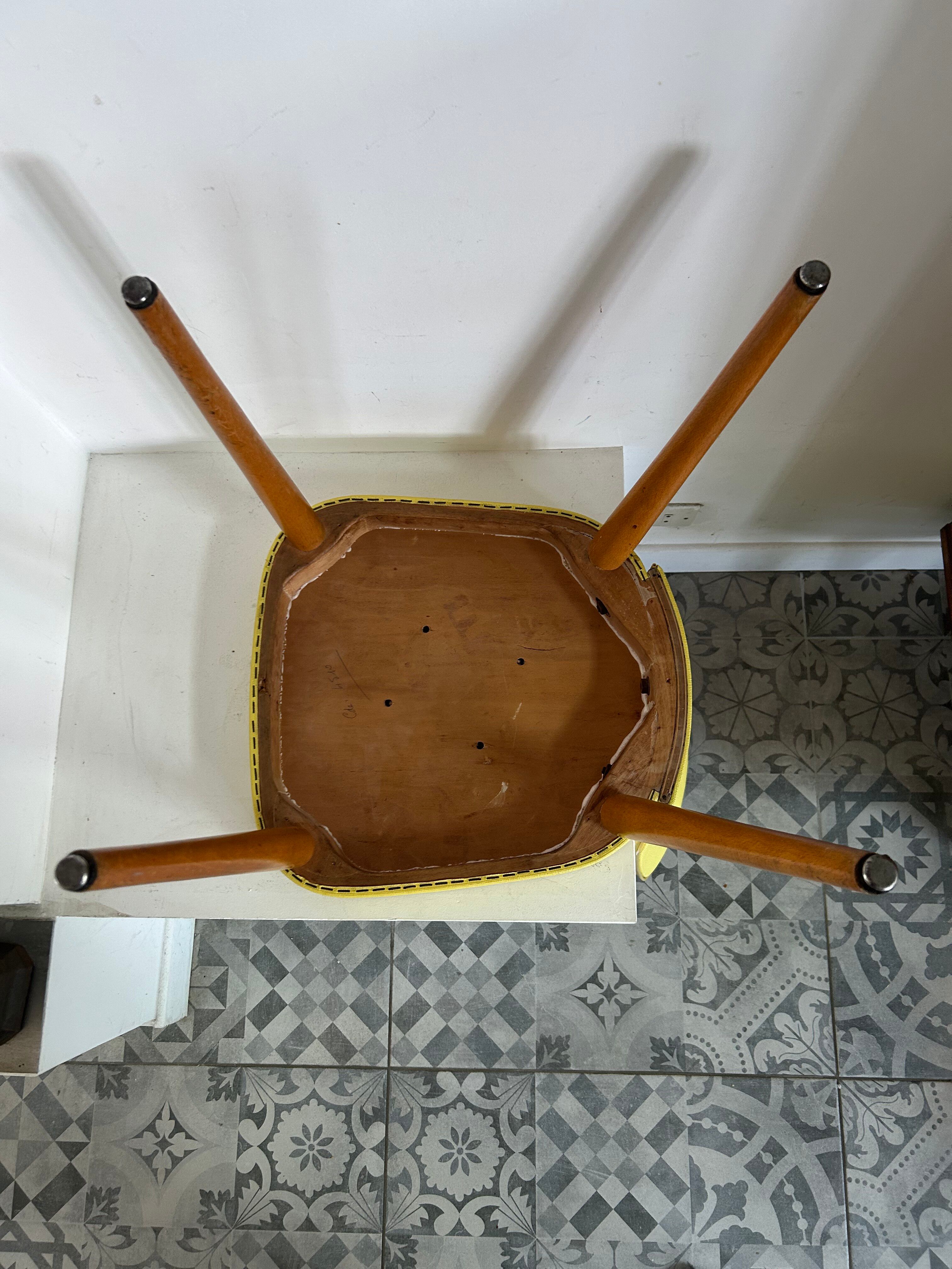 Baumann type chair