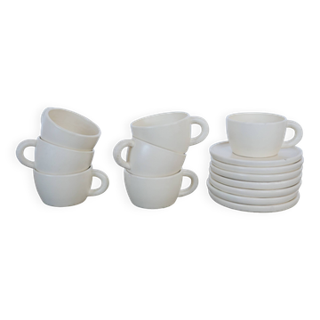 Series of 7 vintage ceramic cups and saucers by Le Pot de Terre