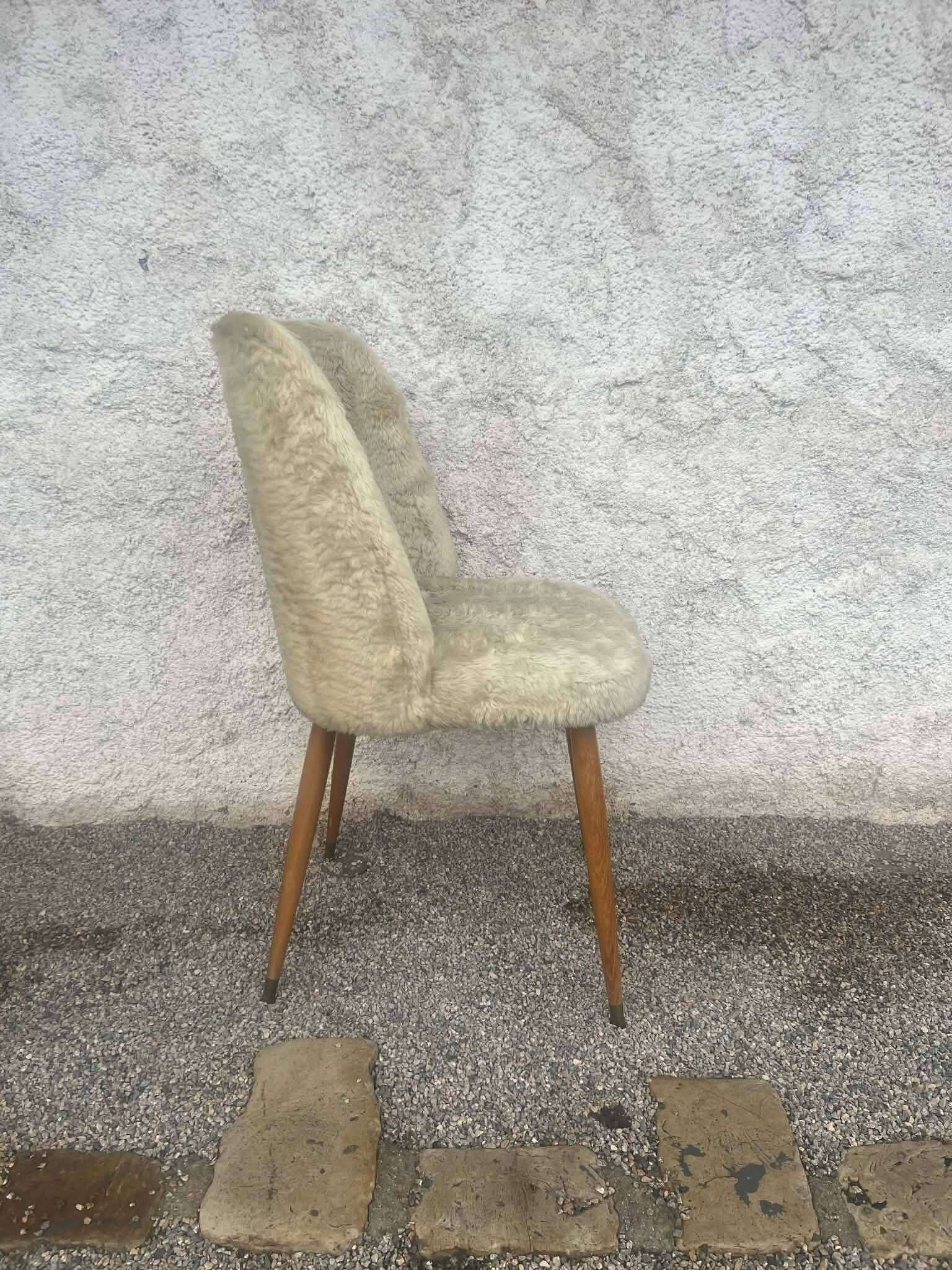 chaises moumoute