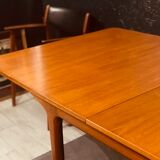Table à manger à rallonge en teck McIntosh du milieu du siècle, collection T3
