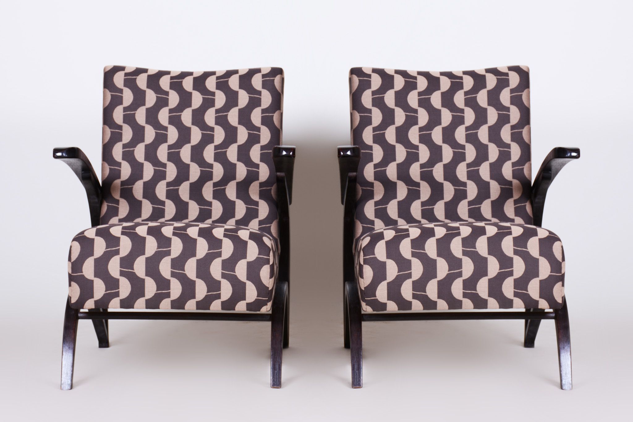 Art Deco armchairs designed by Halabala and made by Up Závody 1930