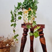 Tripod wooden stool - brutalist