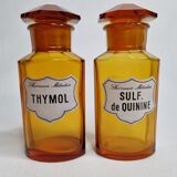 Two vials of apothecary "Pharmacie Metedier" 13 cm
