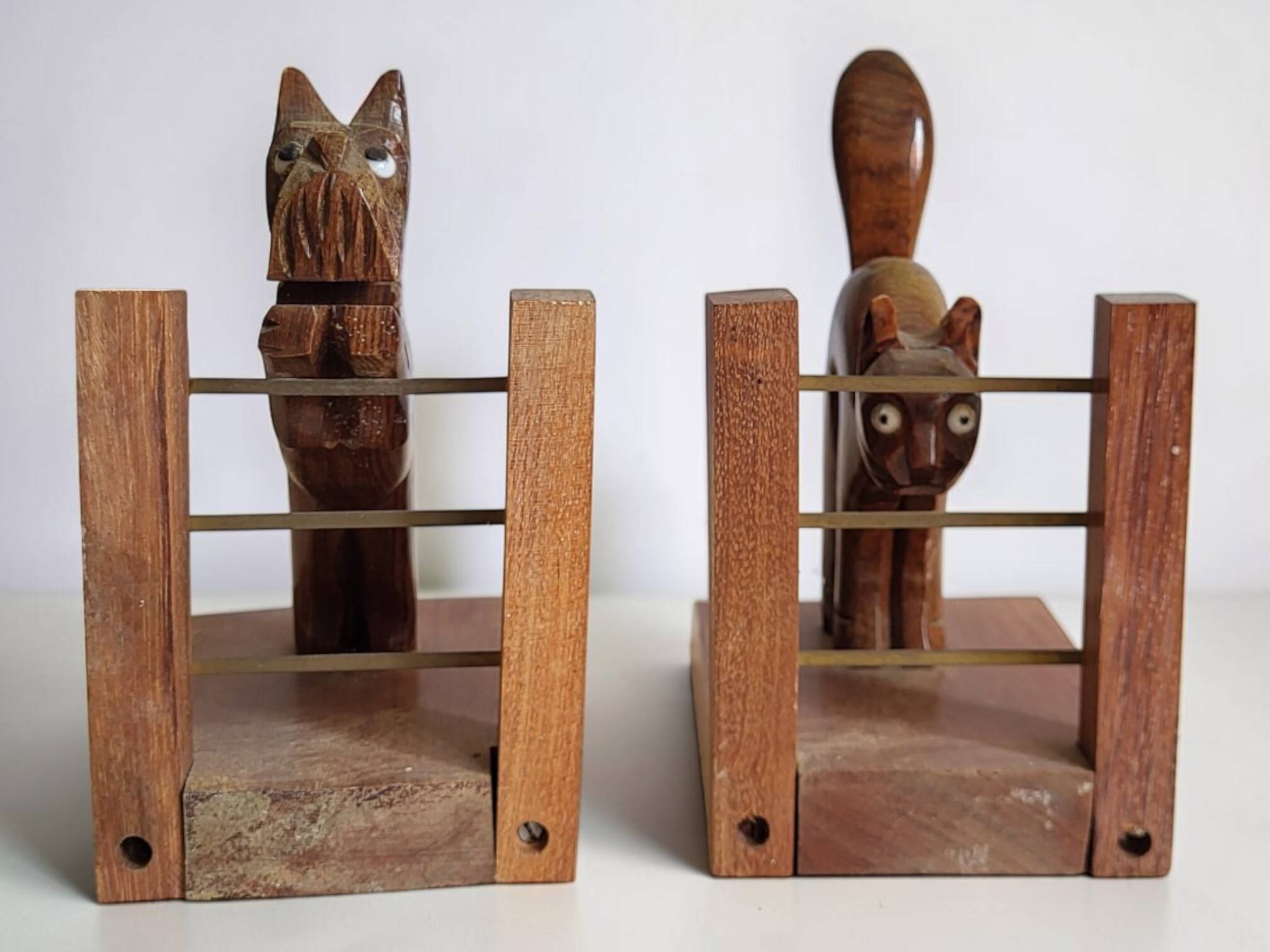 Wooden Bookends "Dog & Cat"
