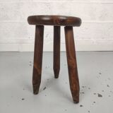 Tabouret tripode en chêne pieds pointes