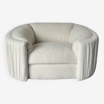 Large single seater armchair