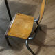 Table et chaise d’école petite enfance vintage