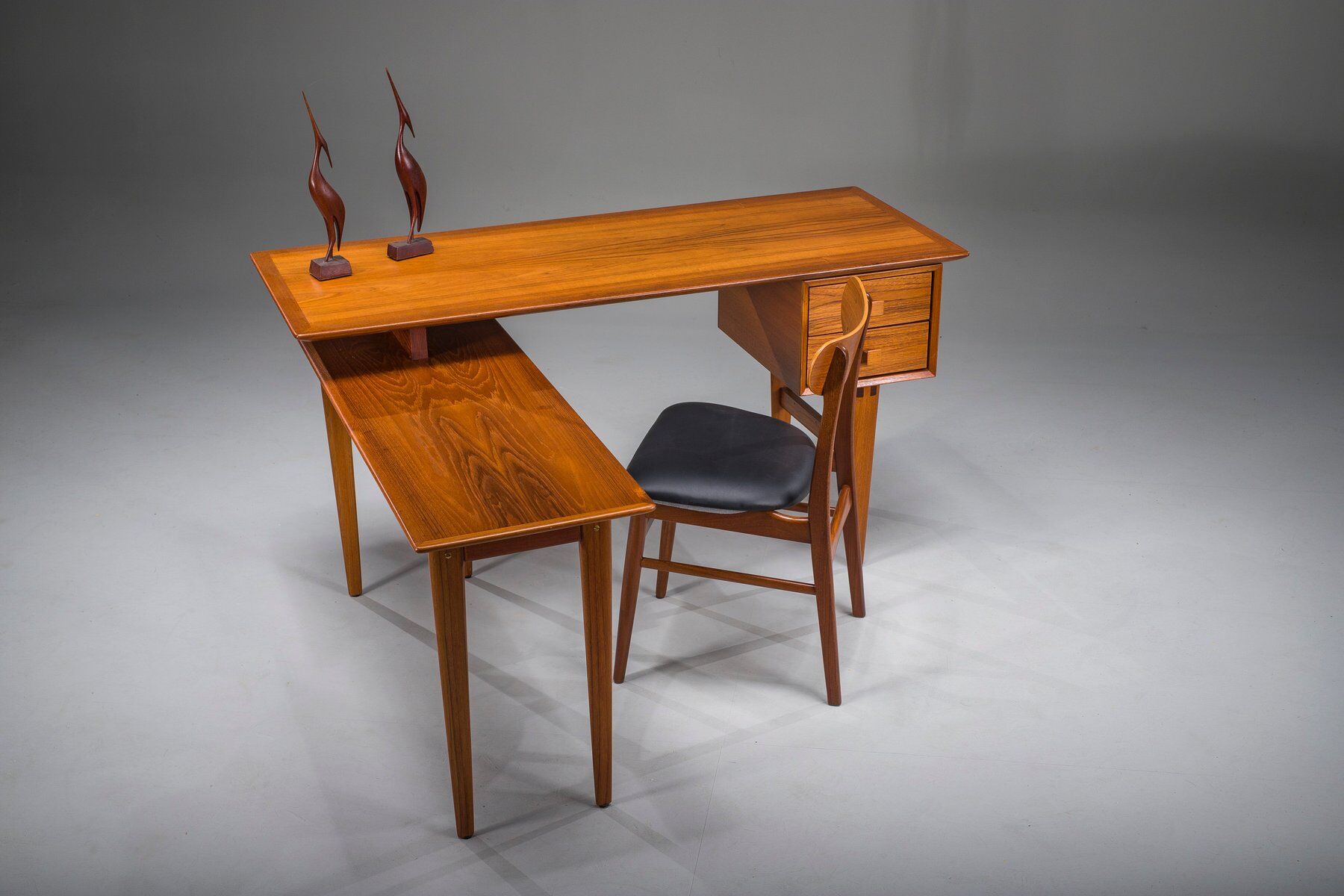Bureau en teck en L de style mid-century moderne, années 1970
