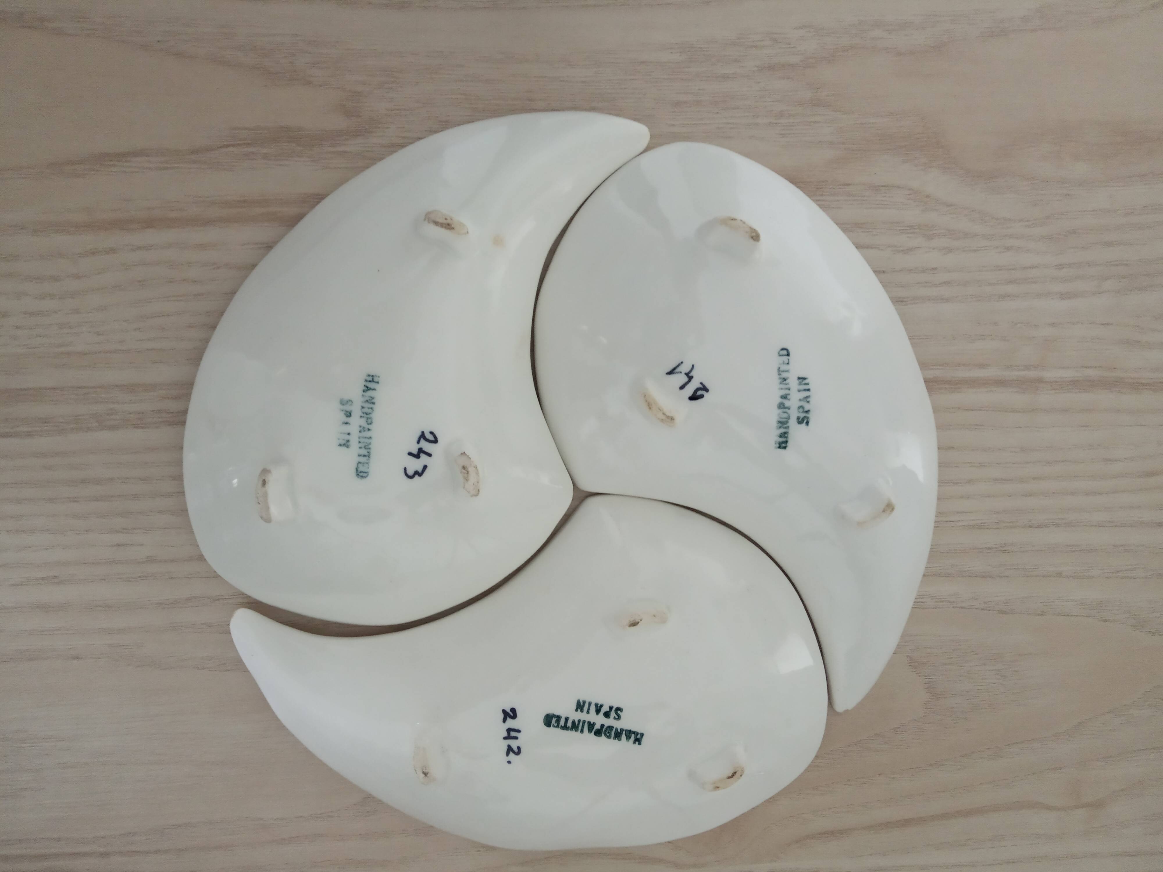 Lot de 3 plats apéritif.