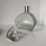 Beautiful cut crystal carafe with its stopper and solid silver setting