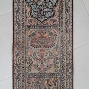 100% Kashmir silk rug
