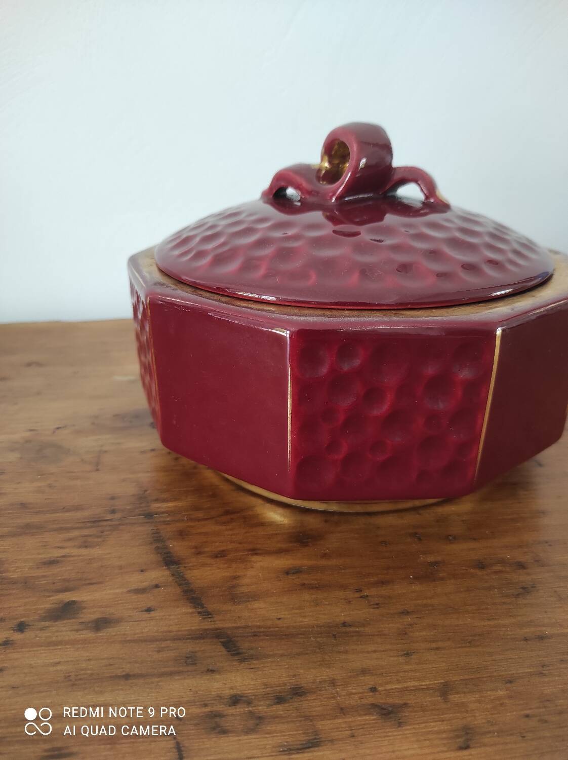 Poet Laval candy box