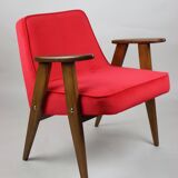 Fauteuil red velvet 366 de Józef Chierowski années 1970