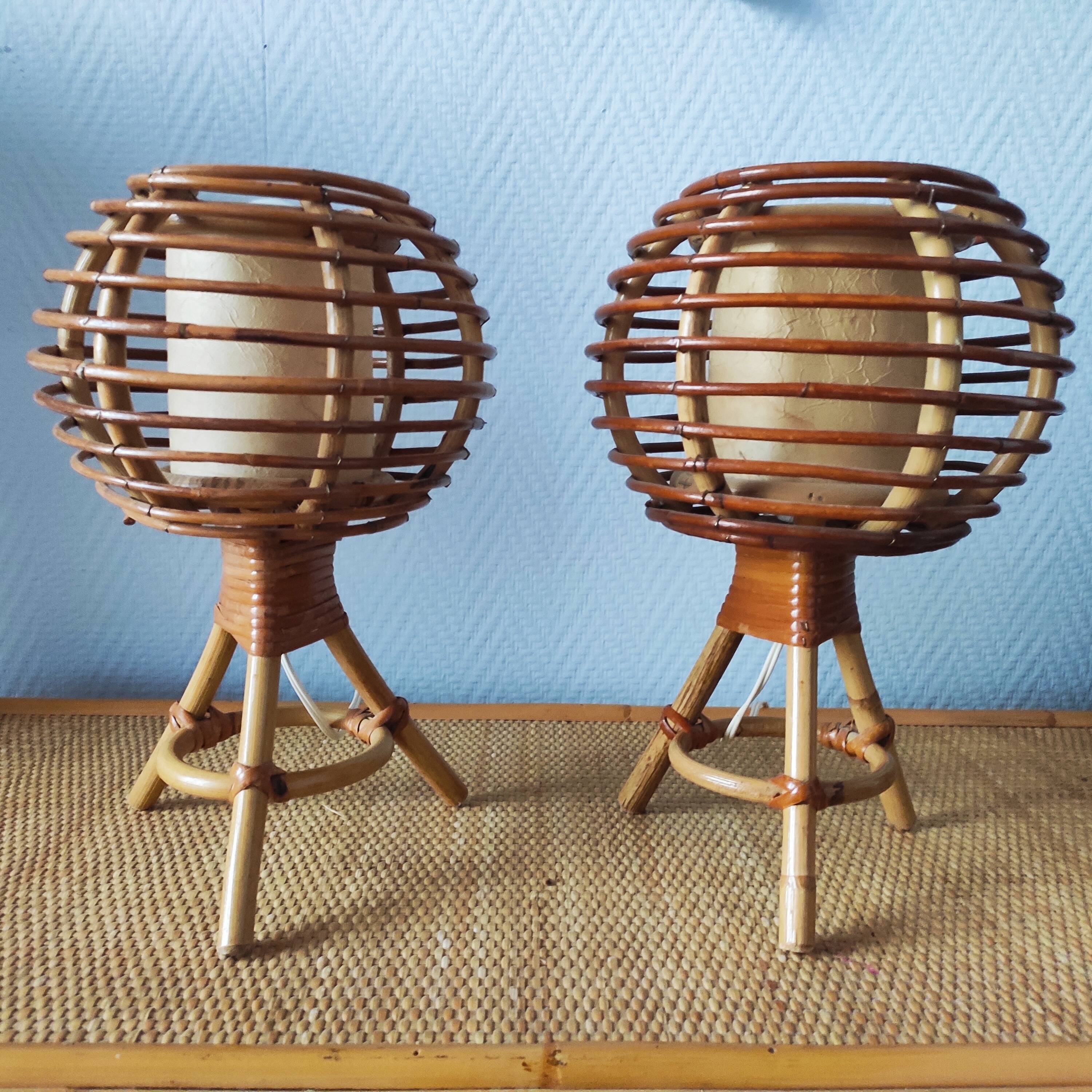 Pair of rattan ball lamps 60-70