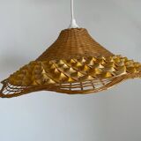Woven wicker pendant light