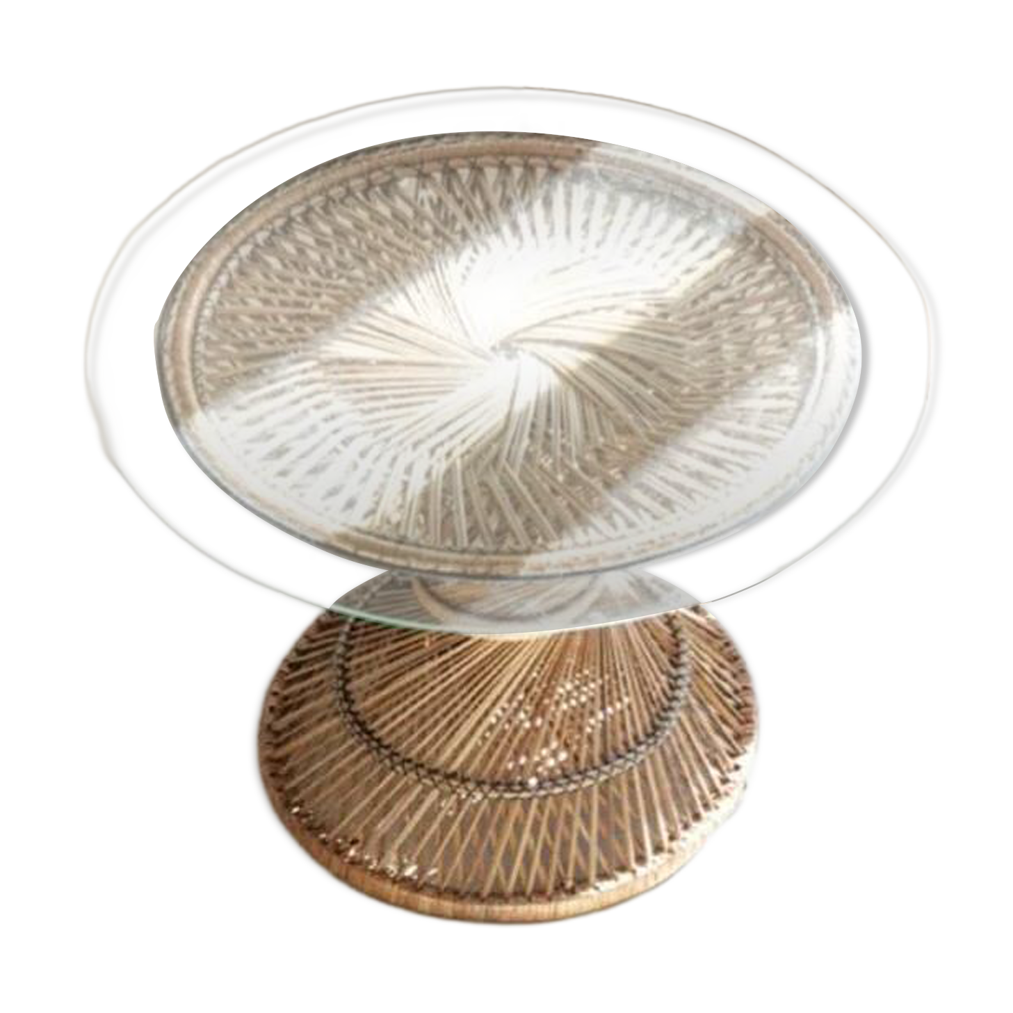 Table basse diabolo en rotin et plateau en verre