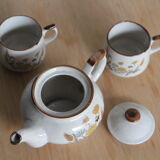 Ceramic tea set