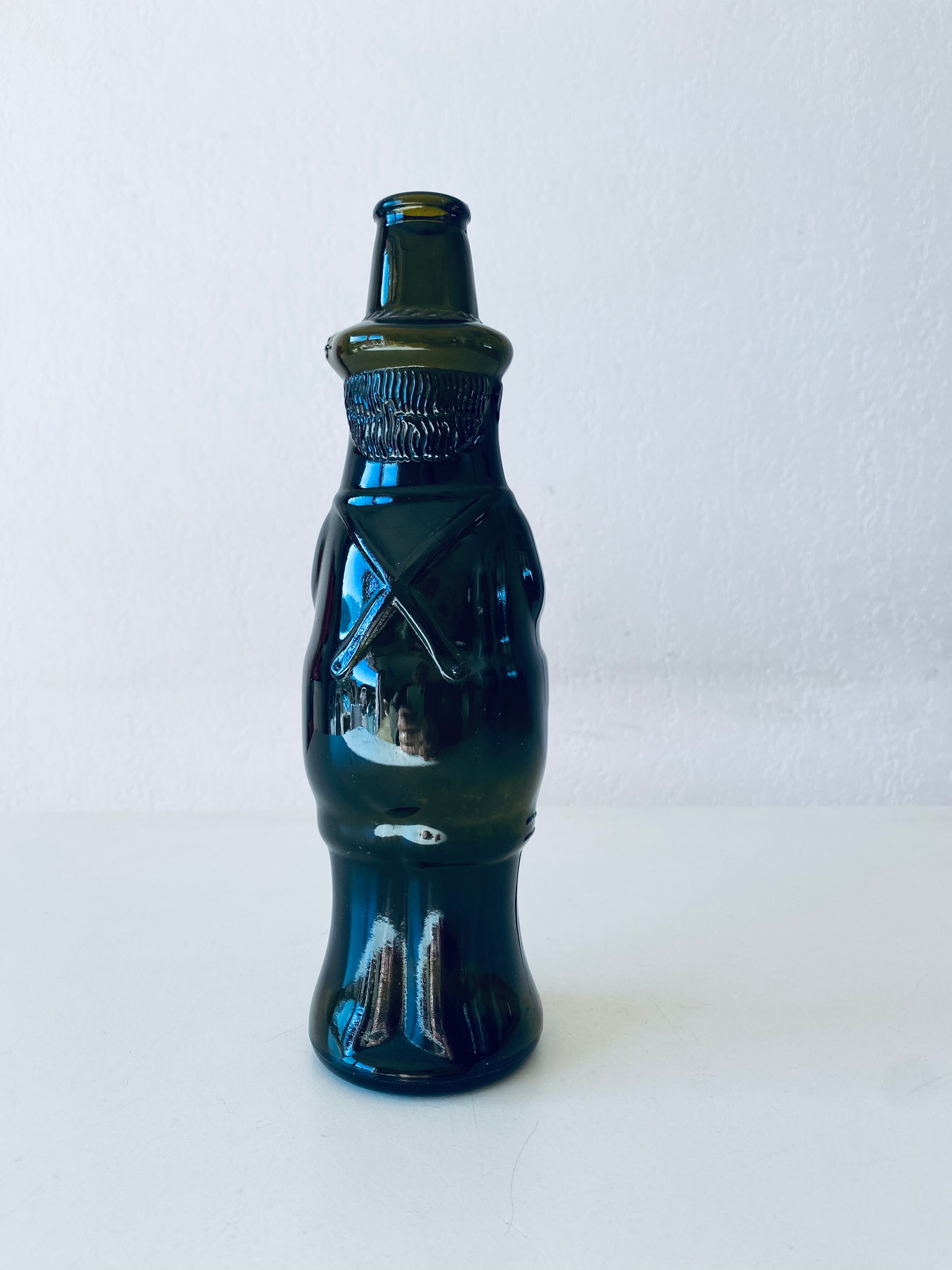 Humorous glass decanter