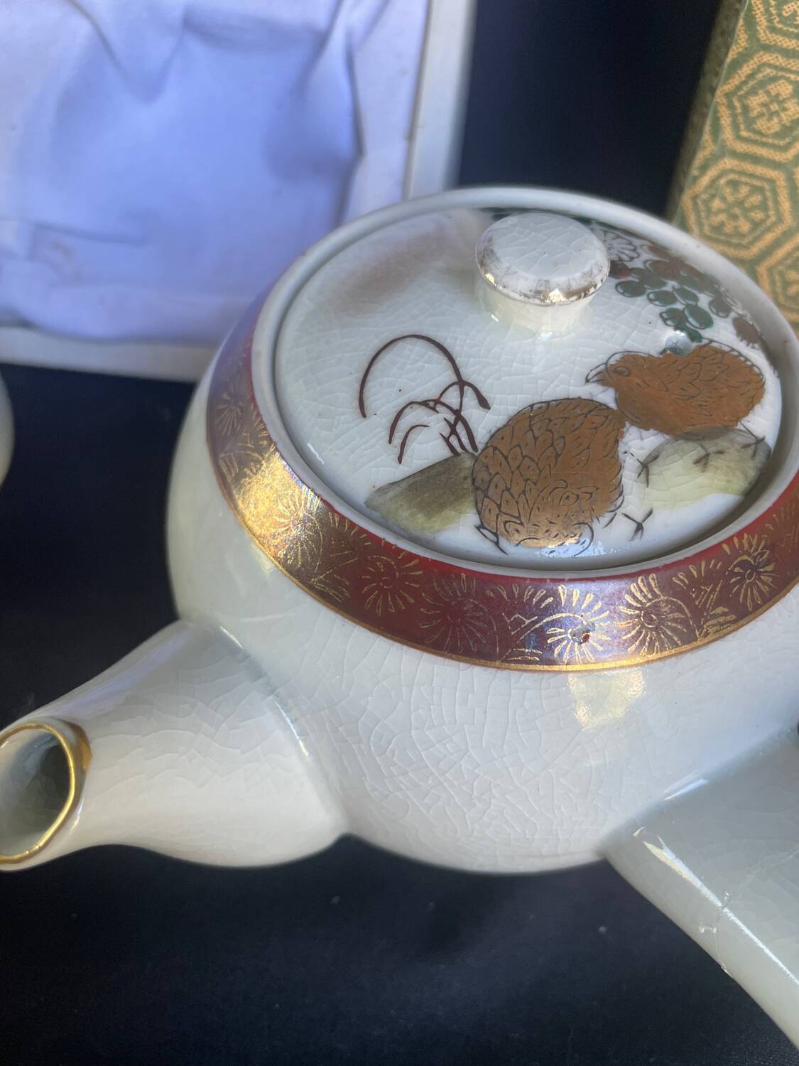 Vintage Japanese Kutani teapot and 4 cups marked Kyusu