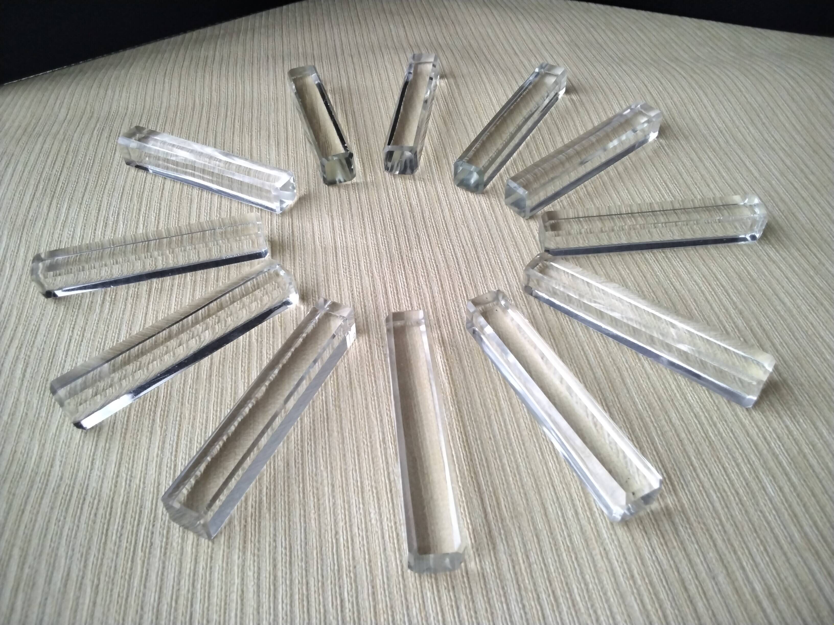 9 crystal knife holder lined decoration on one side