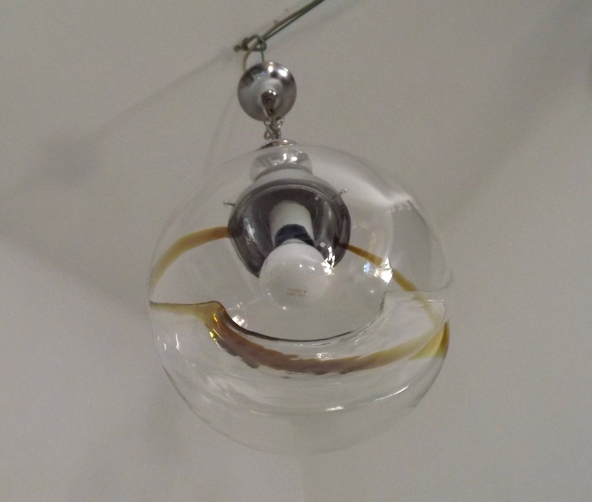 Suspension en verre de Murano ambré dans le goût de Mazzega