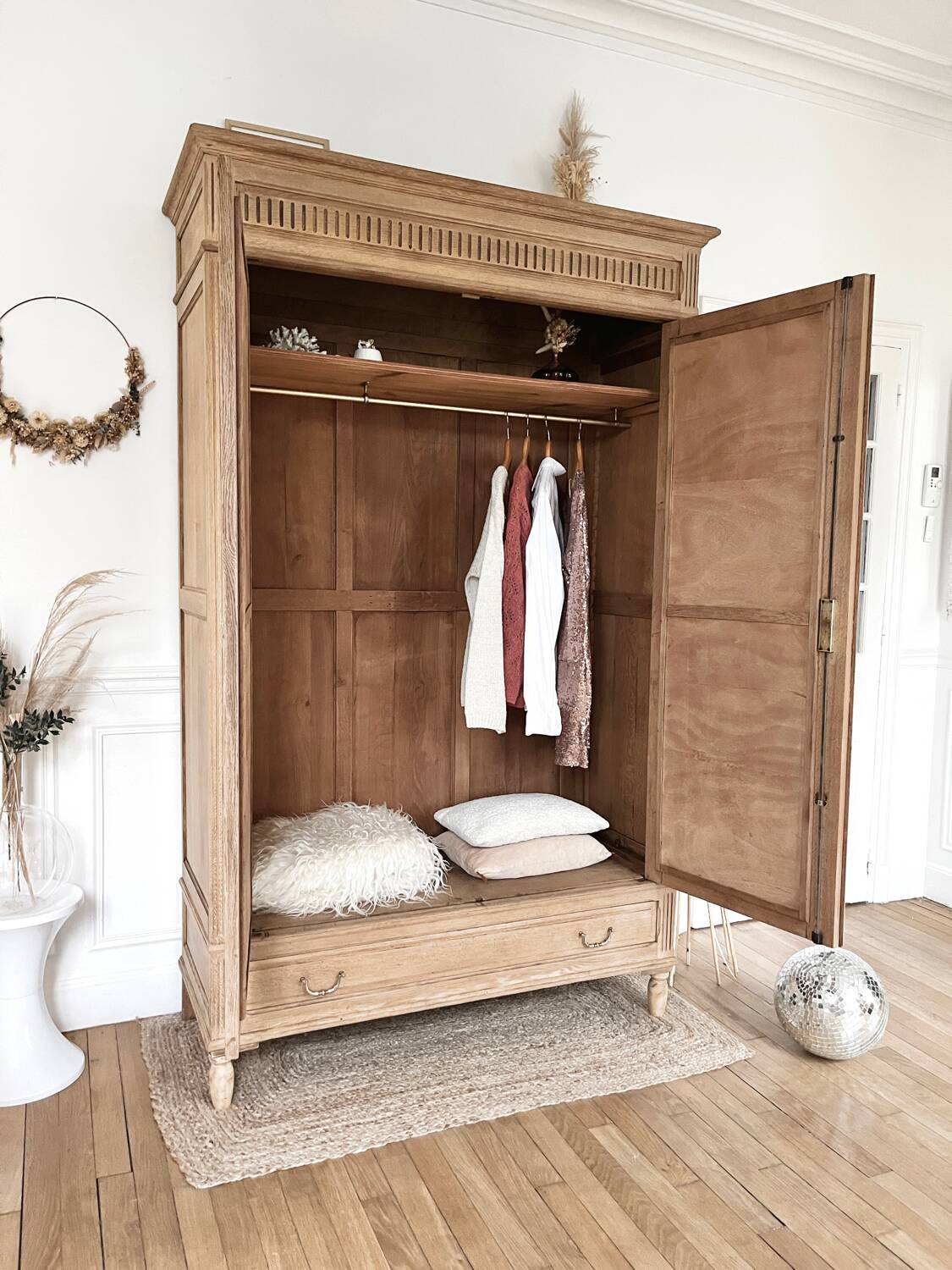 Classic Parisian wardrobe