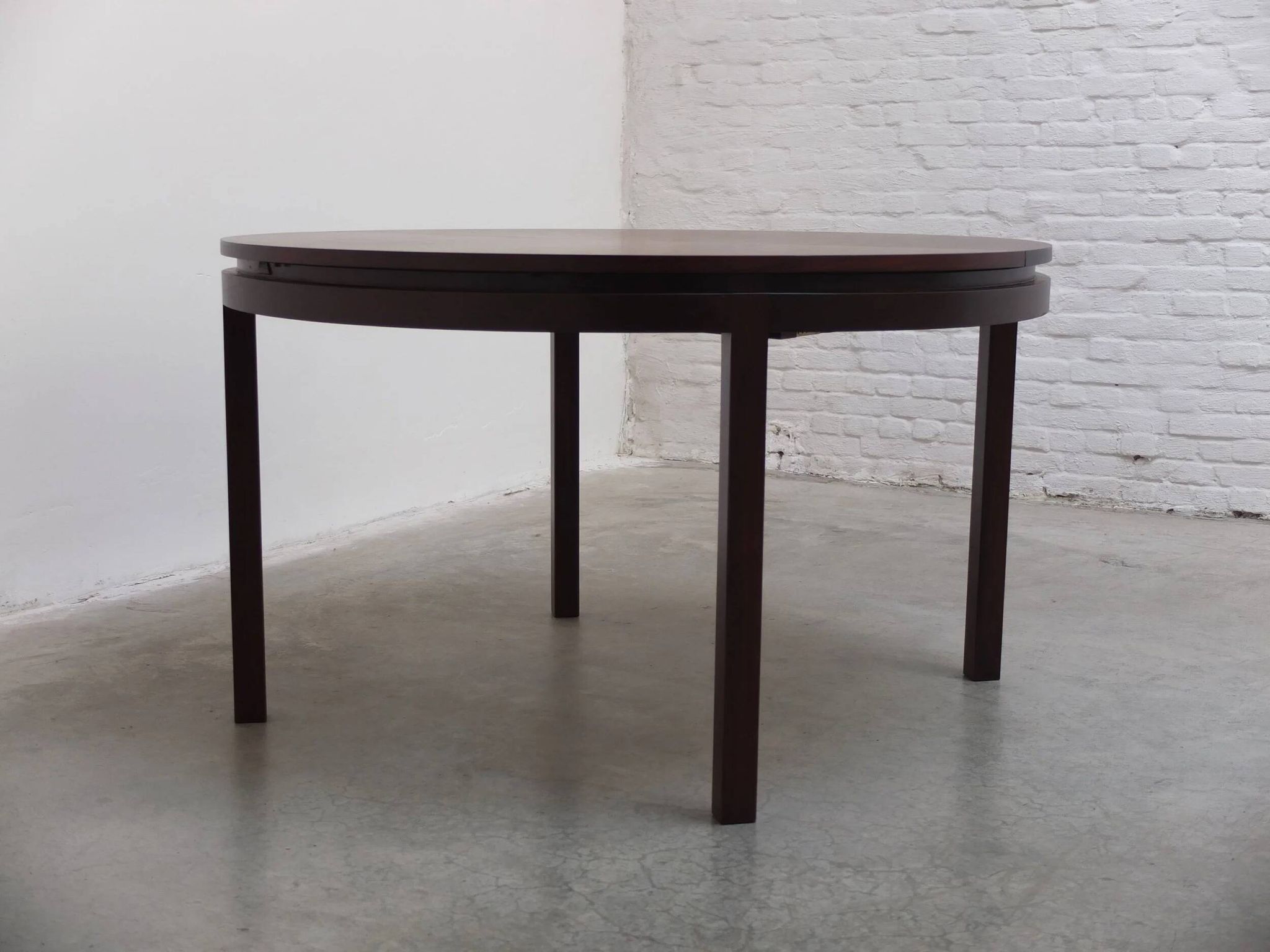 Extendable round to oval dining set by Alfred Hendrickx for Belform, 1960s.