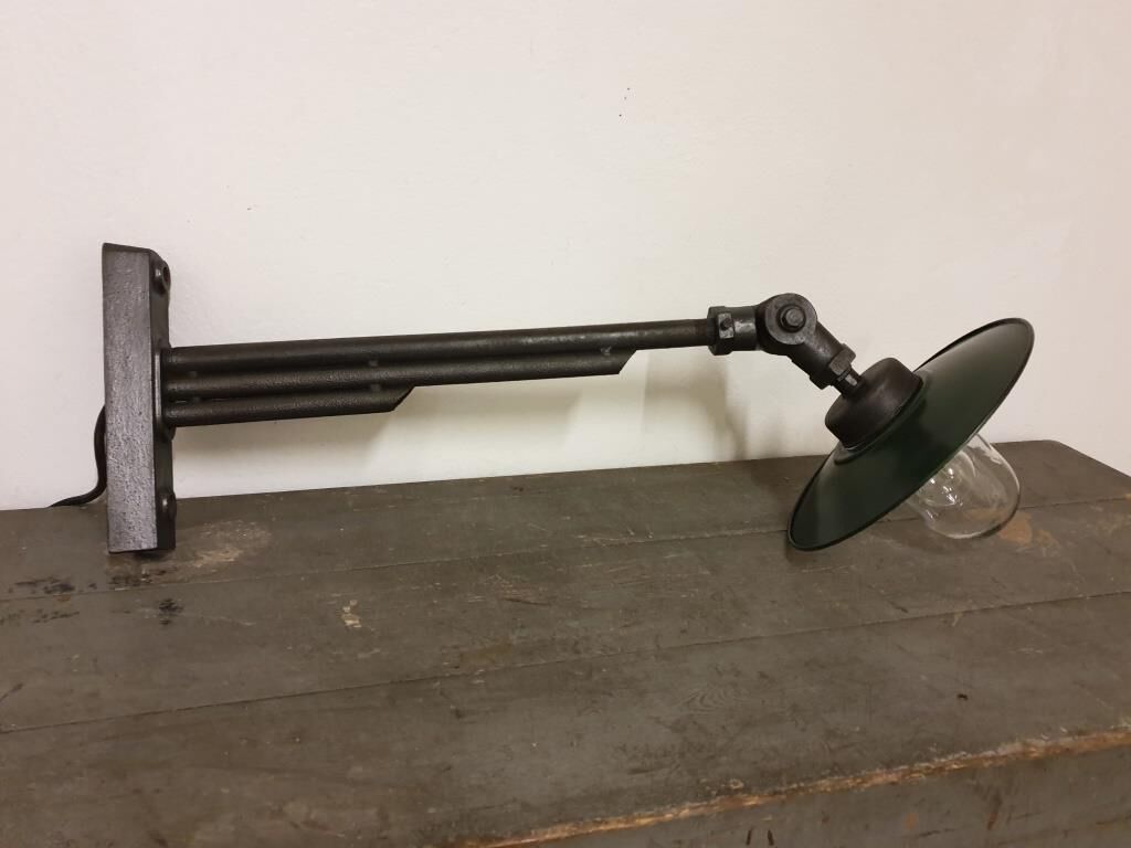 Industrial factory yard lamp