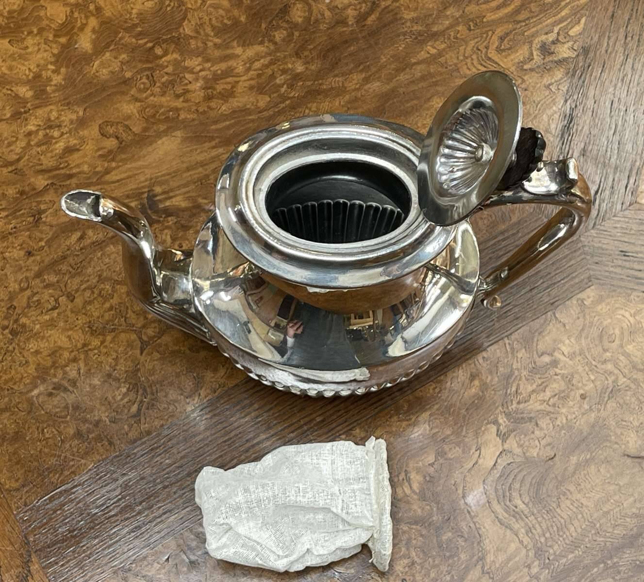 English silver-plated teapot, early 20th century