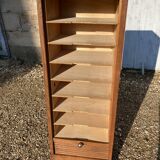 Simple notary curtain binder