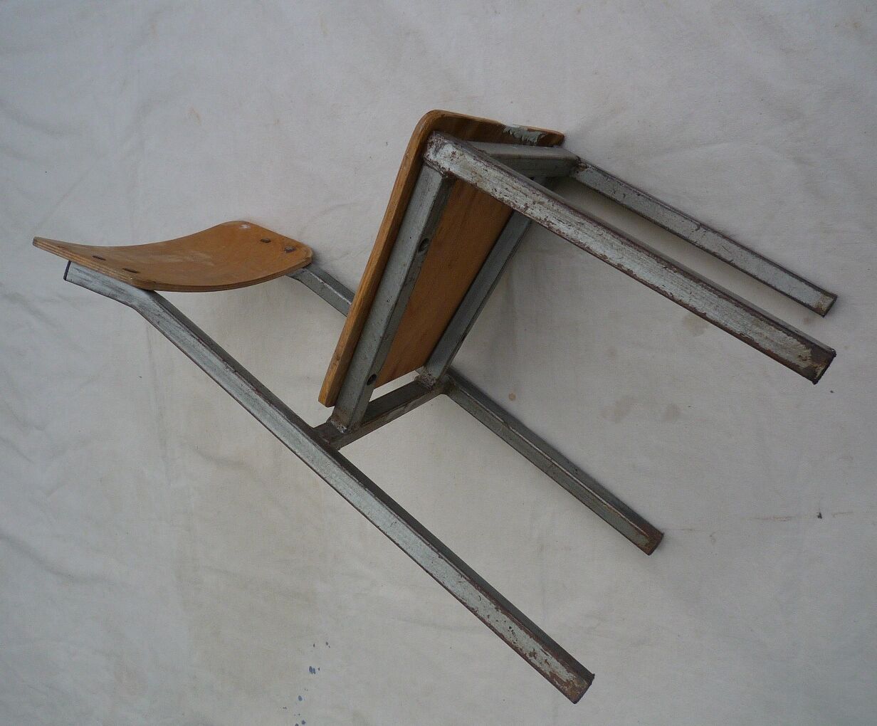 Petite chaise enfant bois et métal vintage 70s