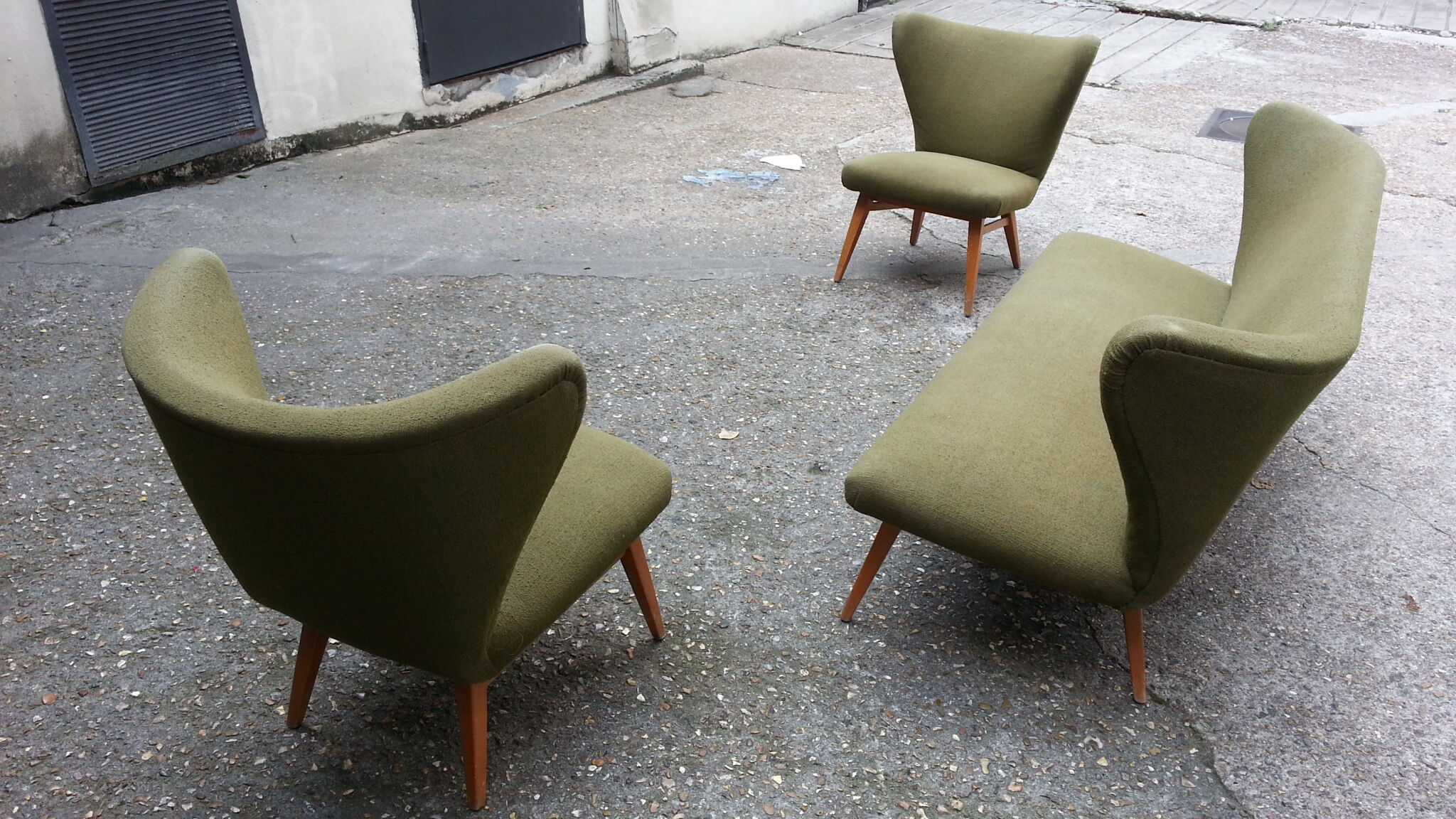Sculptural sofa and 2 armchairs fifties sofa set