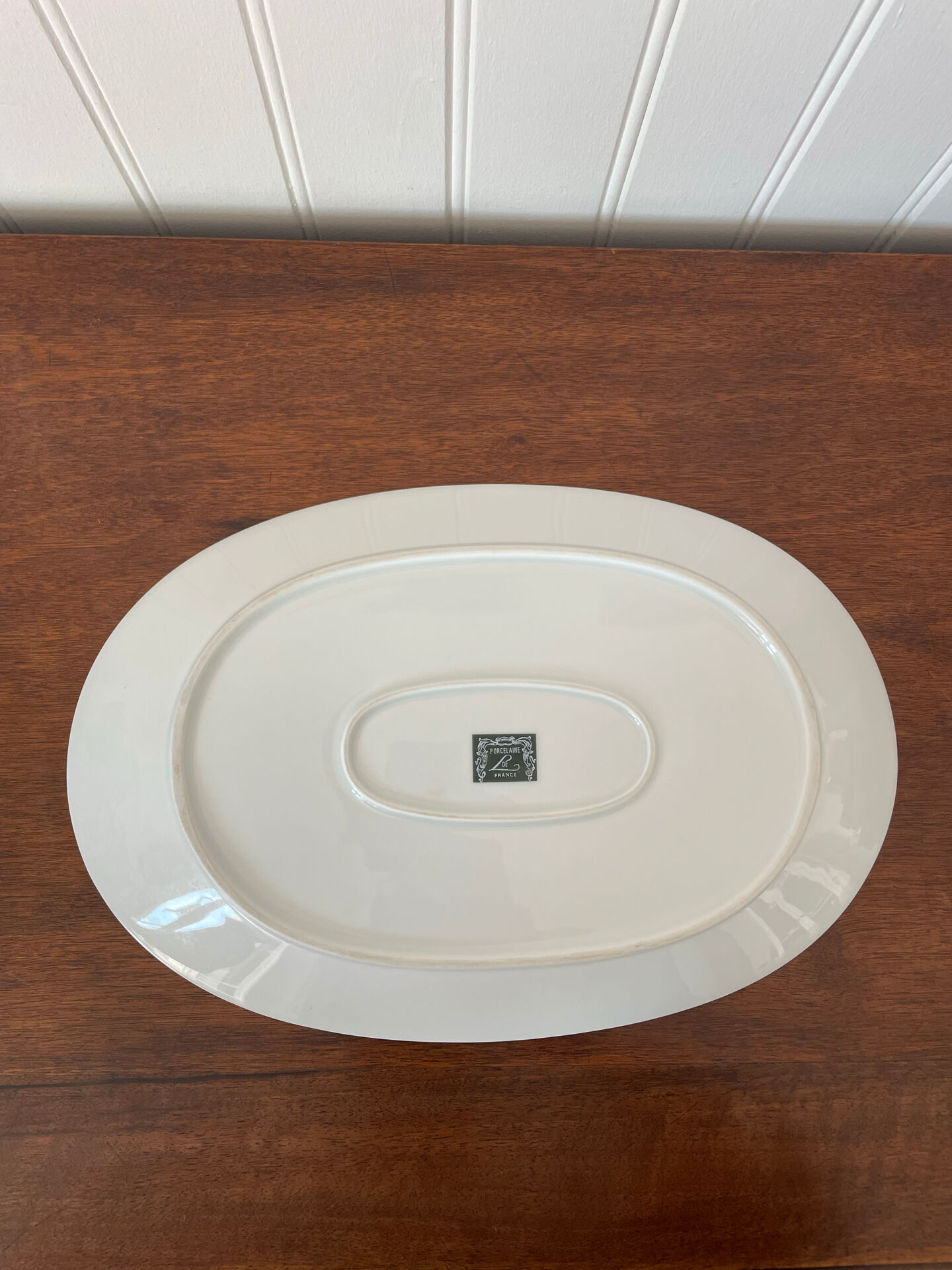 Plat de service ovale  porcelaine de Paris