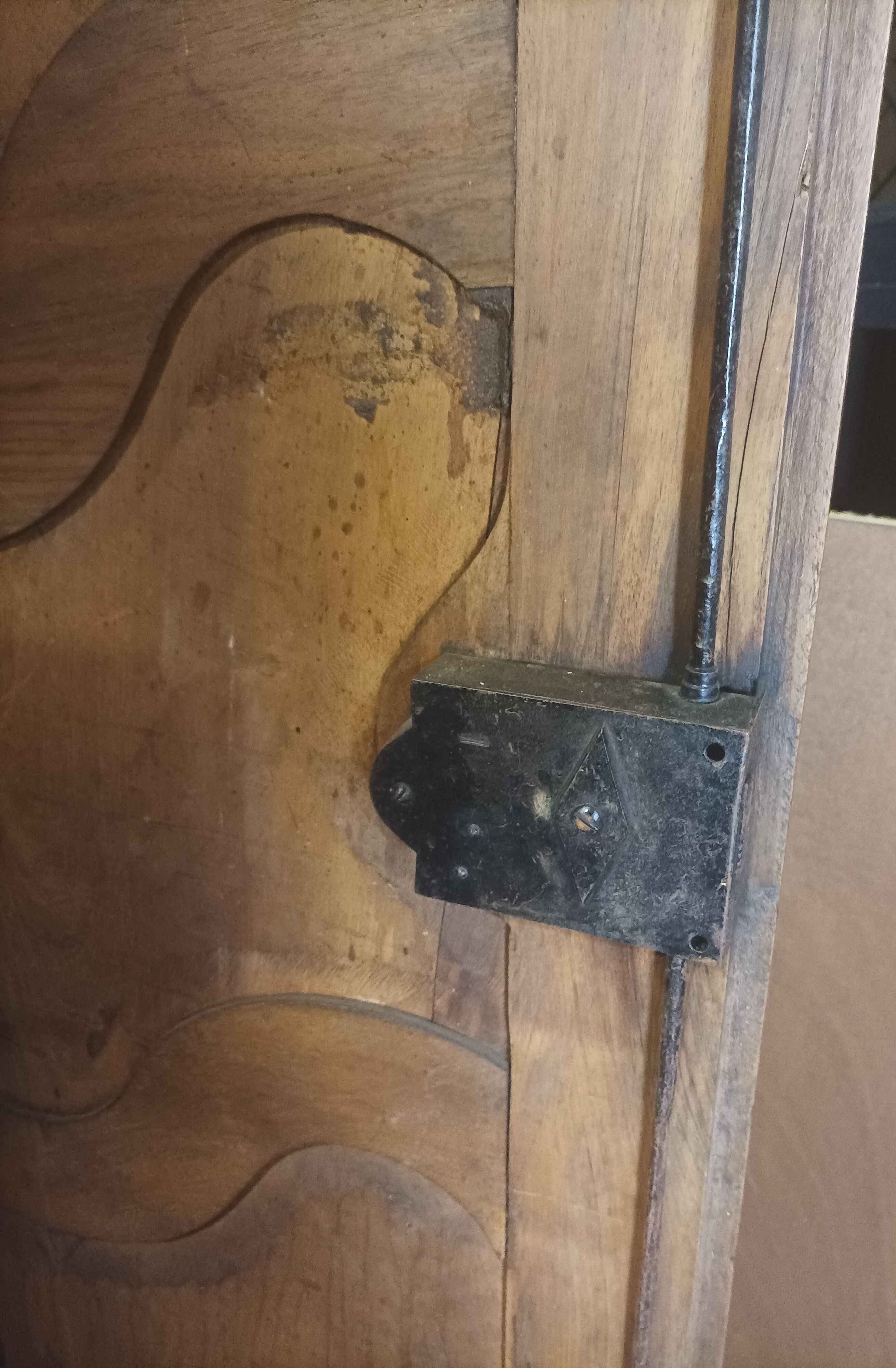 Transition wardrobe in 18th century walnut